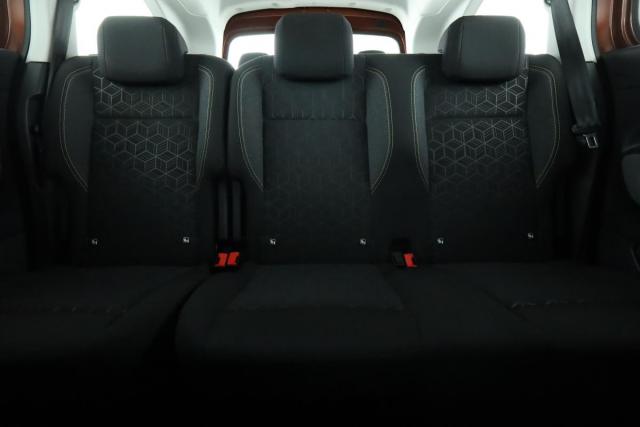 Peugeot Rifter image 1