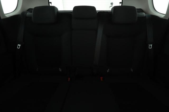 Peugeot 3008 image 1