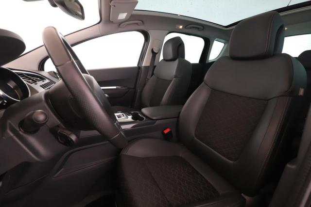 Peugeot 3008 image 7