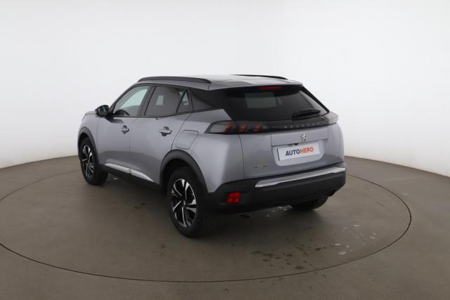 Peugeot 2008 image 3