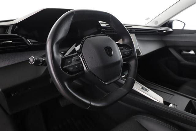 Peugeot 308 image 2