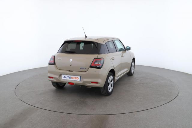 Suzuki Swift image 9