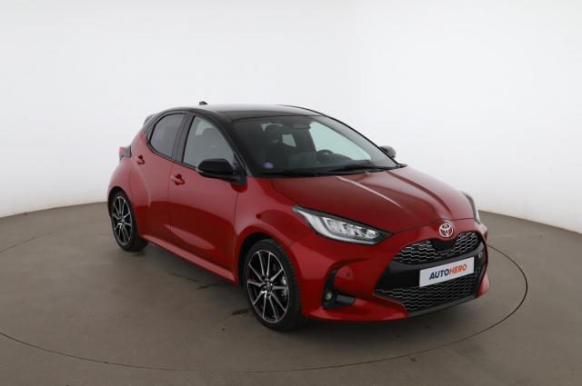 Toyota Yaris image 2