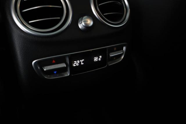 Mercedes Benz Glc image 2