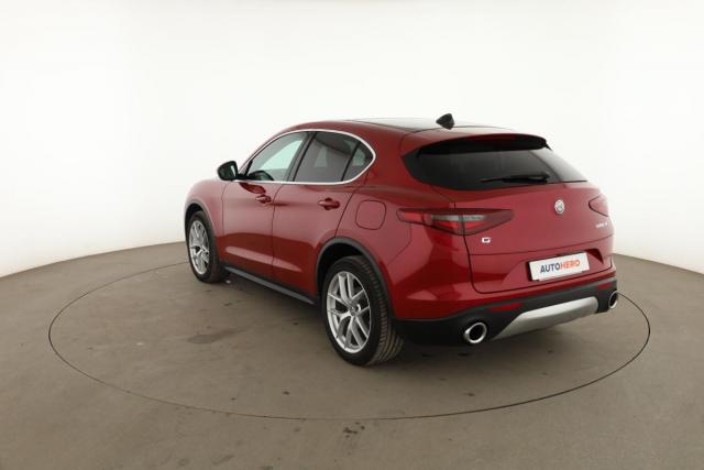 Alfa Romeo Stelvio image 1