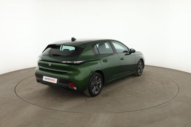 Peugeot 308 image 9