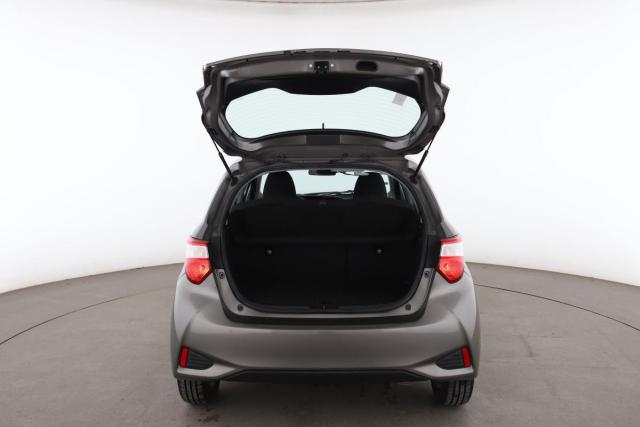 Toyota Yaris image 8