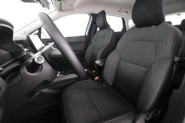 Renault Captur image 9