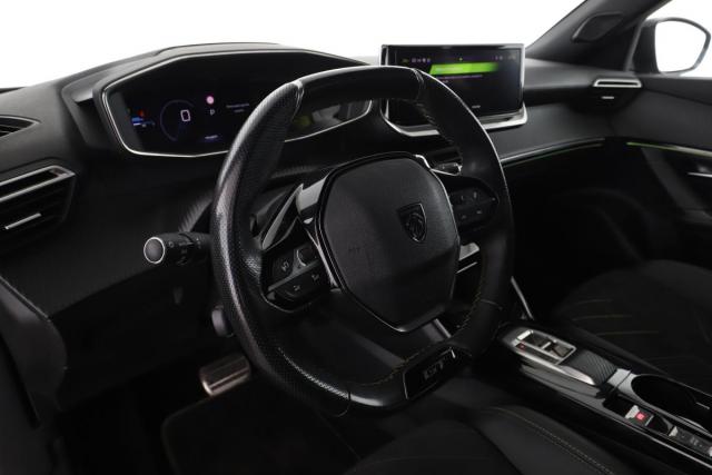 Peugeot 2008 image 6