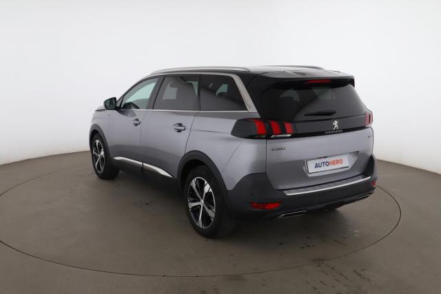 Peugeot 5008 image 8