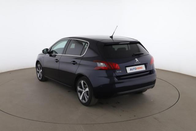 Peugeot 308 image 8