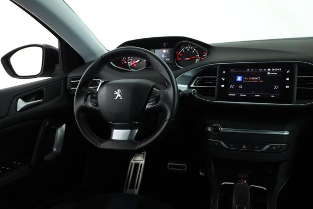 Peugeot 308 image 2
