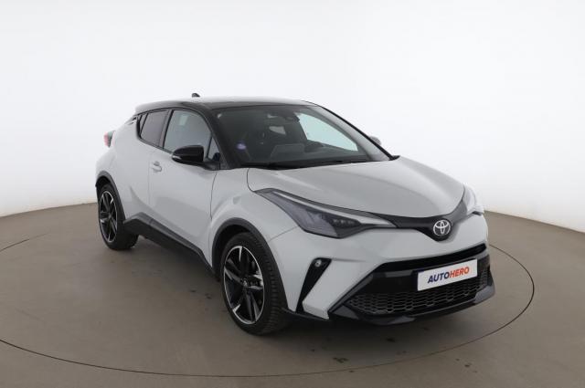 Toyota C-Hr image 7