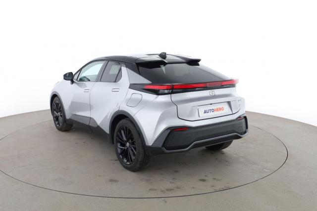 Toyota C-Hr image 4