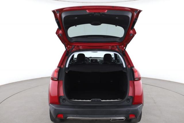 Peugeot 2008 image 6