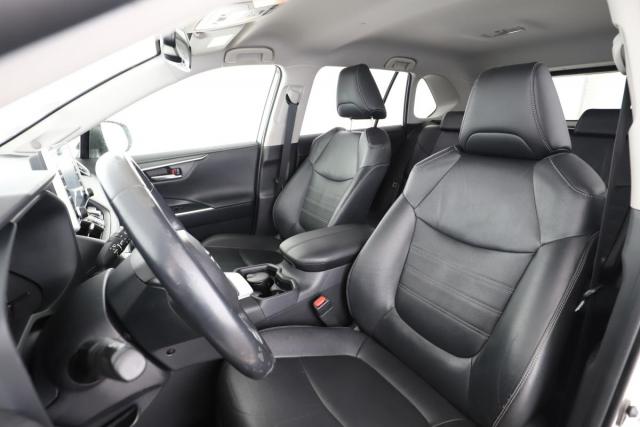 Toyota Rav4 image 5