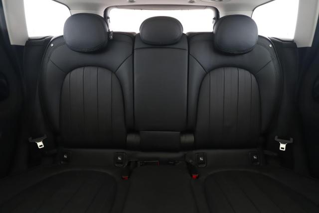 Mini Countryman image 9
