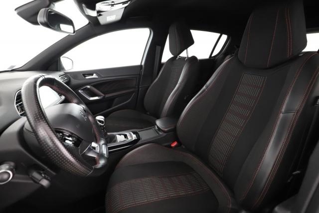 Peugeot 308 image 8