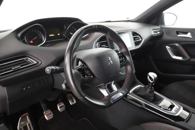 Peugeot 308 image 4