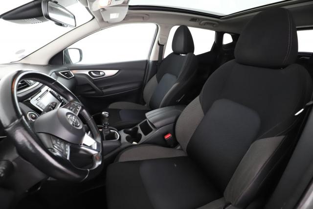 Nissan Qashqai image 1