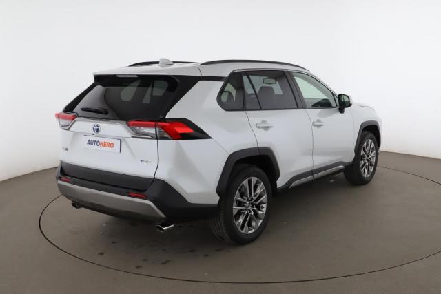 Toyota Rav4 image 1