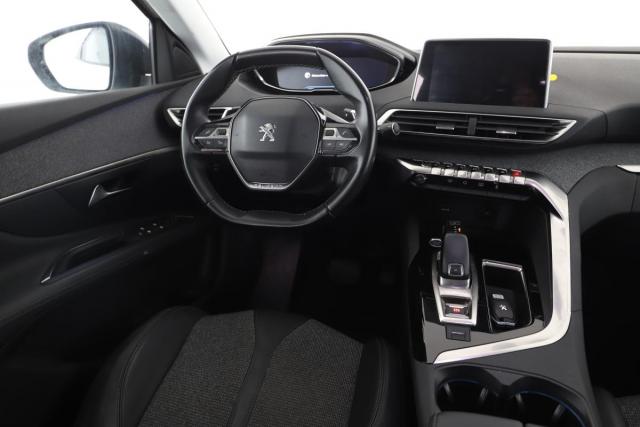 Peugeot 3008 image 3