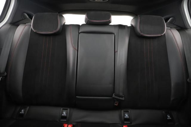 Peugeot 308 image 7