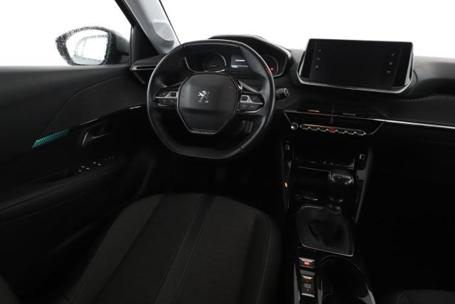 Peugeot 208 image 9
