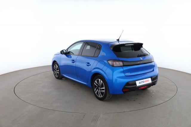 Peugeot 208 image 5