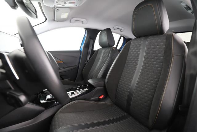 Peugeot 208 image 9
