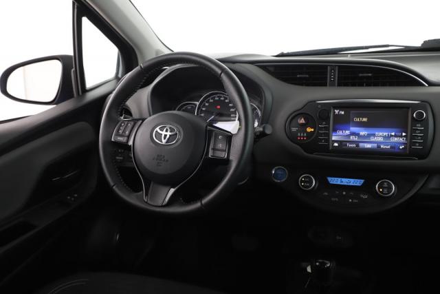 Toyota Yaris image 2