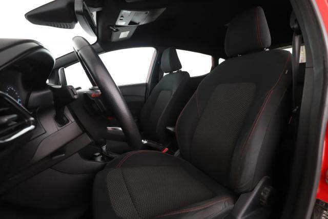 Ford Fiesta image 8