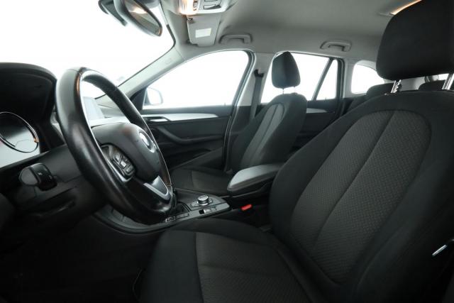 Bmw X1 image 8