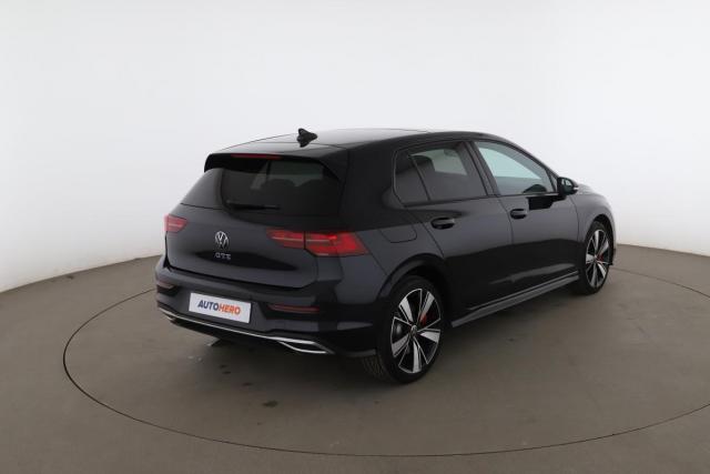 Volkswagen Golf image 4