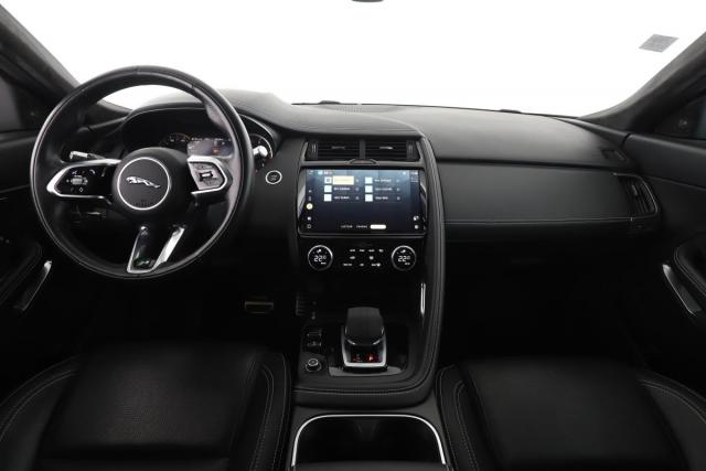 Jaguar E-Pace image 8
