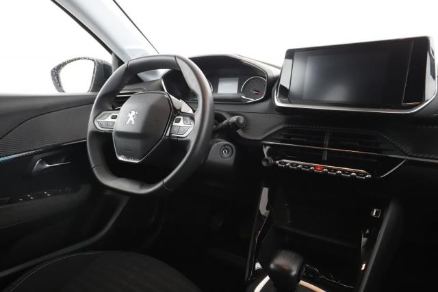 Peugeot 208 image 5