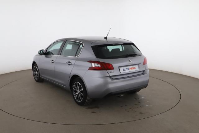 Peugeot 308 image 7