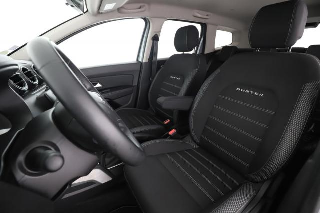 Dacia Duster image 1
