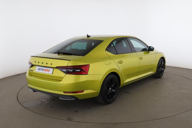 Skoda Superb image 5