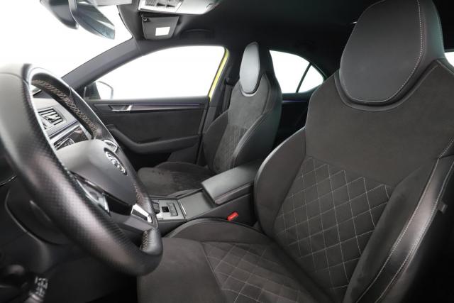 Skoda Superb image 8