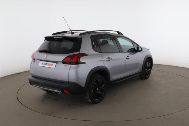 Peugeot 2008 image 6