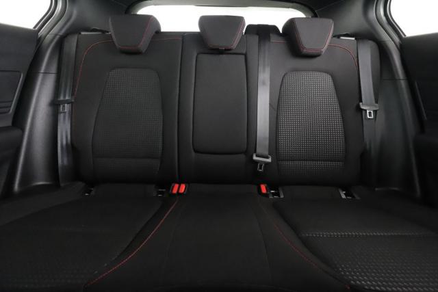 Ford Focus image 9