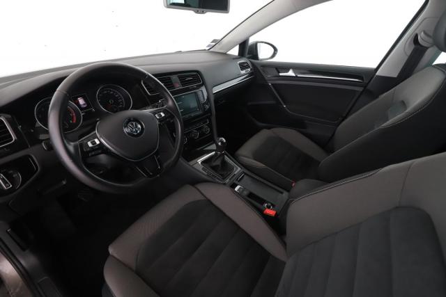 Volkswagen Golf image 5