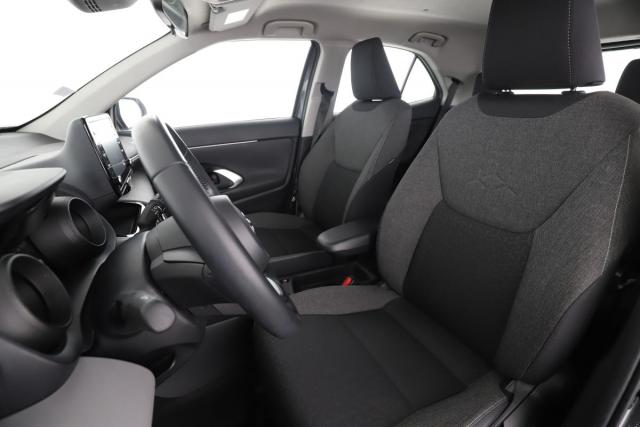 Toyota Yaris Cross image 9