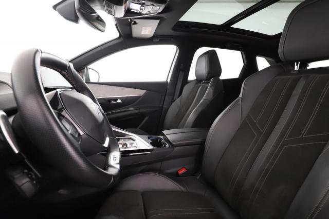 Peugeot 3008 image 3
