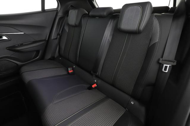 Peugeot 2008 image 9