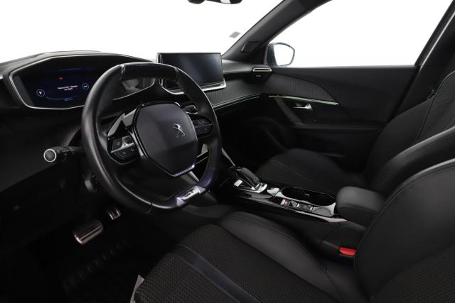 Peugeot 2008 image 1