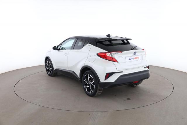 Toyota C-Hr image 2