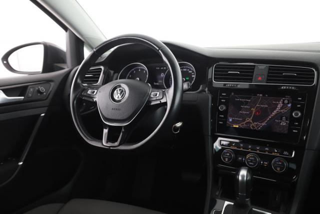 Volkswagen Golf image 5