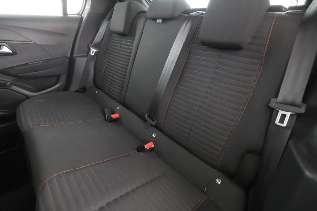 Peugeot 208 image 4